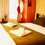 Kufe Hotel 3*