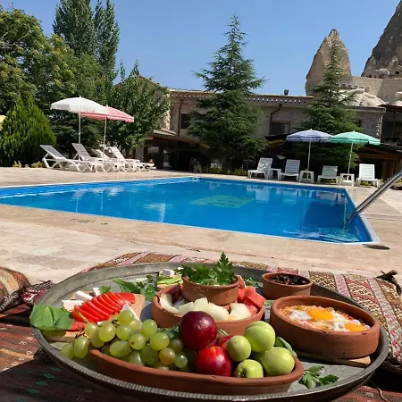 Kufe Hotel 3*